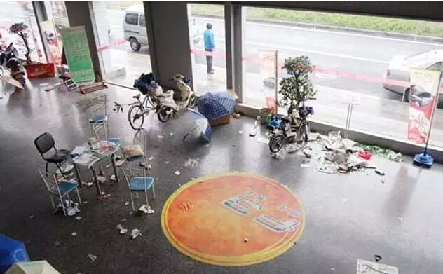 移動互聯網正在顛覆汽車行業(yè)