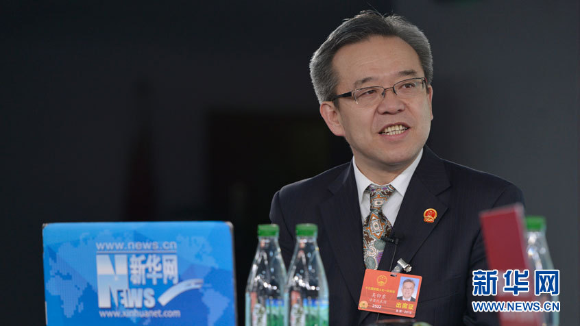 吳仰東：特高壓輸電、發(fā)展高載能產業(yè)、建設小型微電網解決風電消納難題