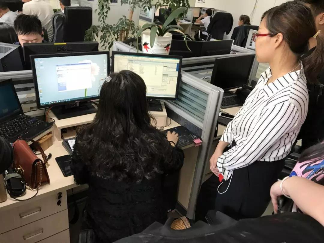 “跟班輪訓(xùn)”，幫助縣公司信息管理人員快速成長(zhǎng)